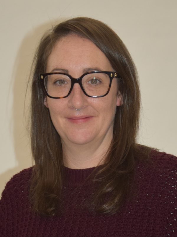 Jemma Davies- Secretar